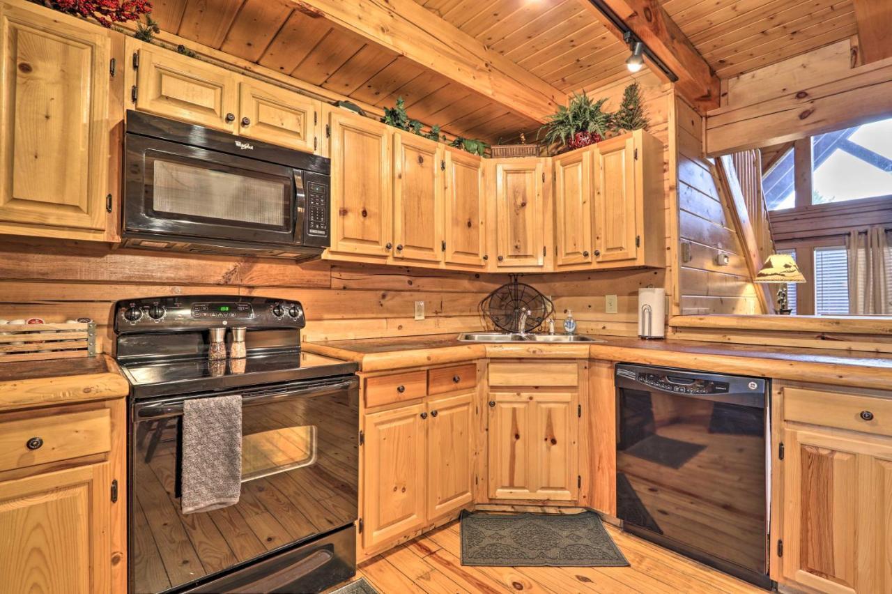 Pigeon Forge Cabin With Games, 1 Mi To Parkway! Exterior foto